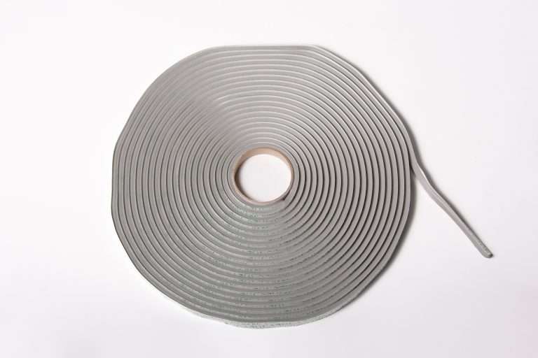 Laptape - Butyl Mastic Rubber - Sealant-Adhesive - 6mm x 5mm x 9.6m Roll