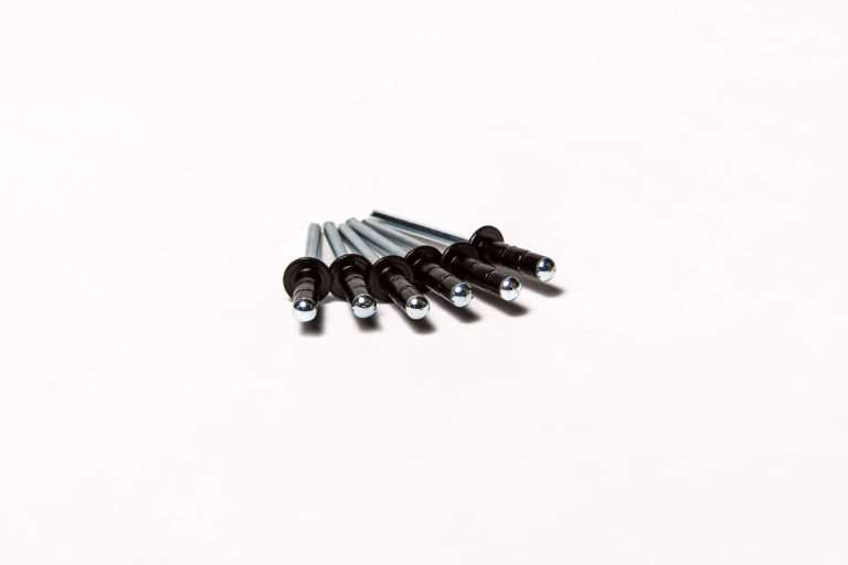 Rivets - 4.8mm x 15mm - Qty 100 - Black